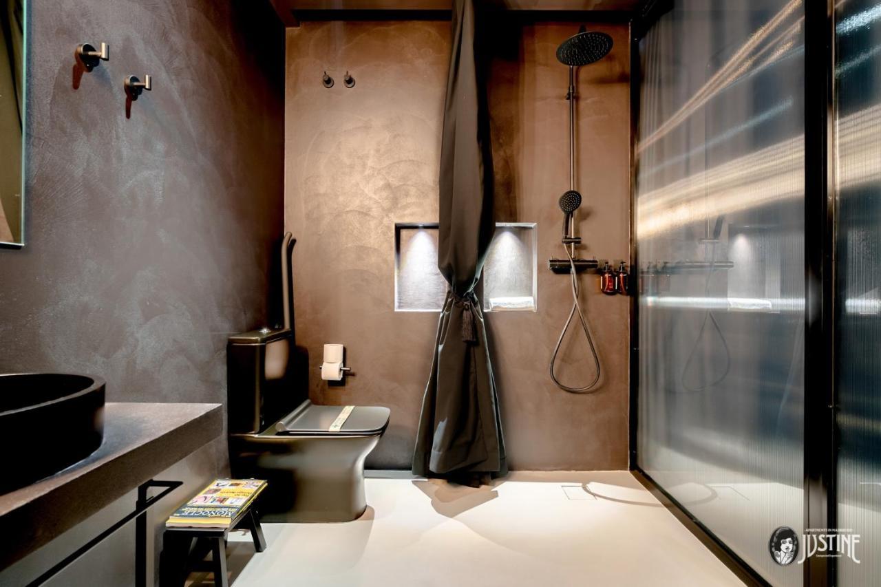 Suite Shibari By Justine Apartments Sobria Elegante Y Pecaminosa Apartamento Turistico En Madrid Rio Exterior foto